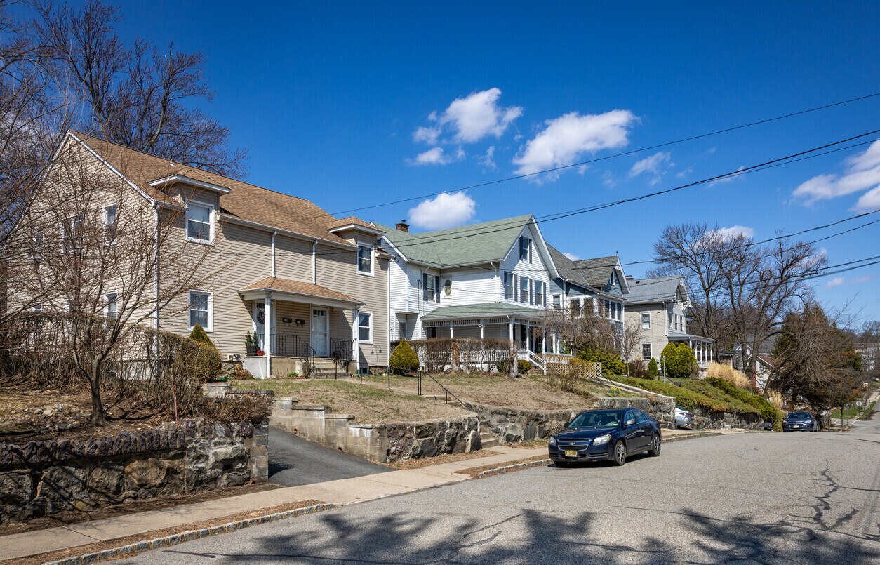 Boonton Township colonial home